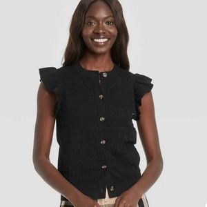 Who What Wear Sweater Tank Flutter Sleeve. Size Large, Black